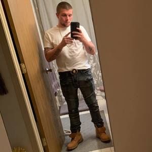 Meet your Posher, Dylan